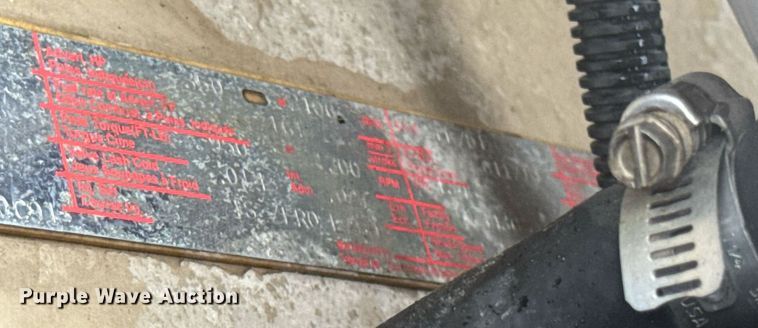 image for item EN4648 1991 International 2674 pumper fire truck