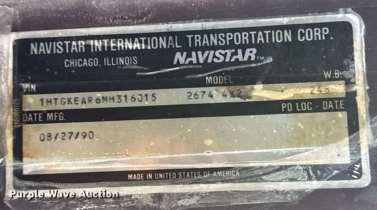 image for item EN4648 1991 International 2674 pumper fire truck