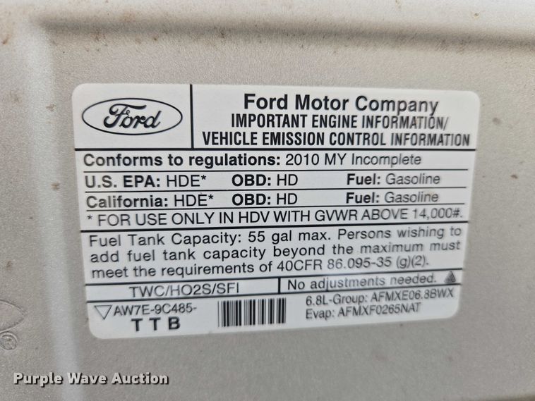 image for item EN8292 2010 Ford E450 shuttle bus