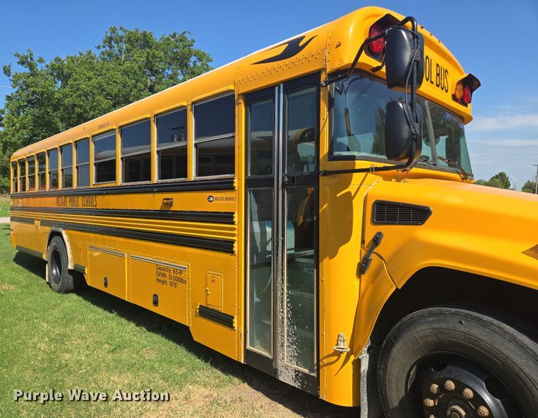image for item EN8301 2020 BlueBird Vision school bus