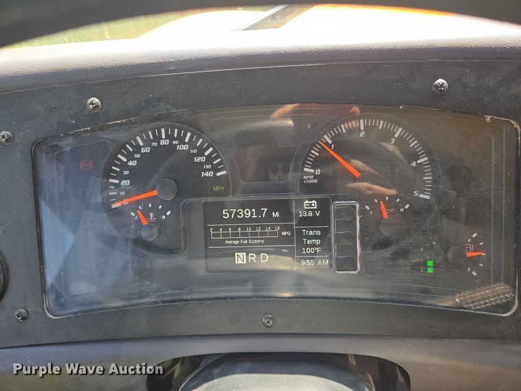 image for item EN8301 2020 BlueBird Vision school bus