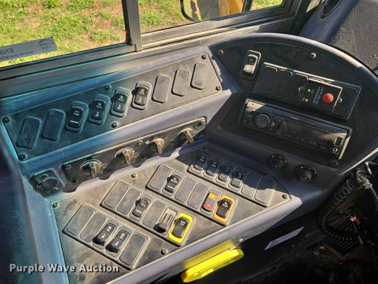 image for item EN8301 2020 BlueBird Vision school bus