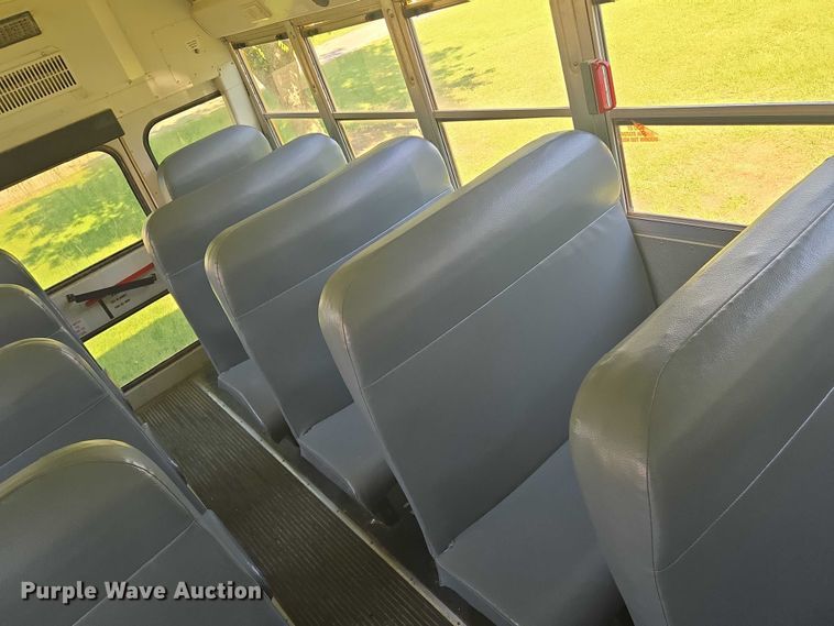 image for item EN8301 2020 BlueBird Vision school bus