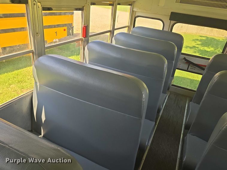 image for item EN8301 2020 BlueBird Vision school bus