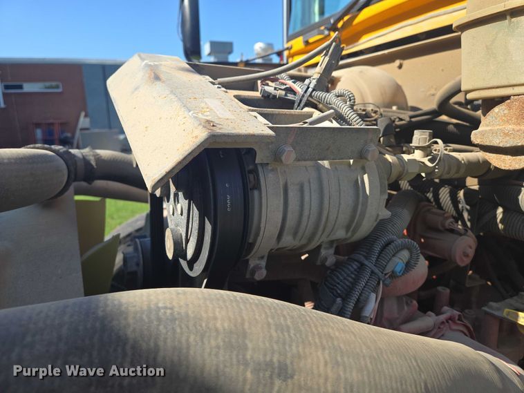 image for item EN8301 2020 BlueBird Vision school bus