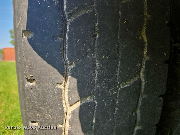 image for item EN8301 2020 BlueBird Vision school bus