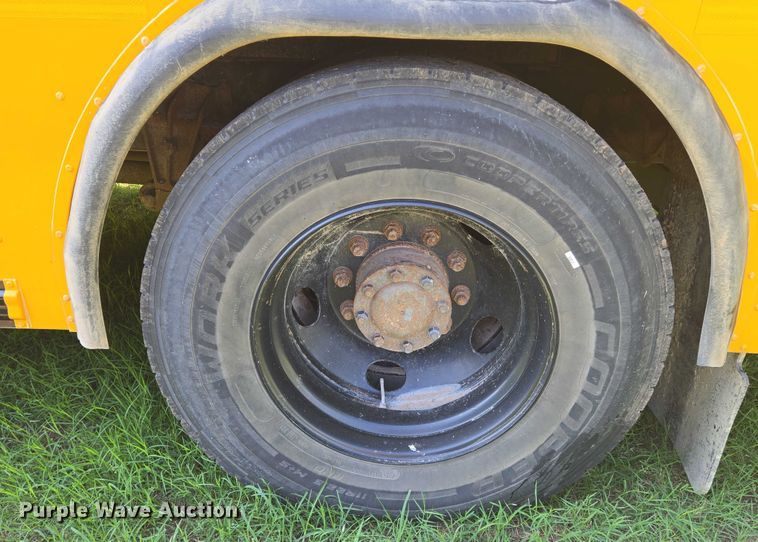 image for item EN8301 2020 BlueBird Vision school bus