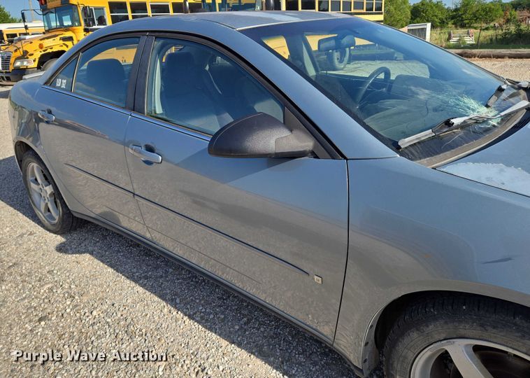 image for item EN8305 2007 Pontiac G6 