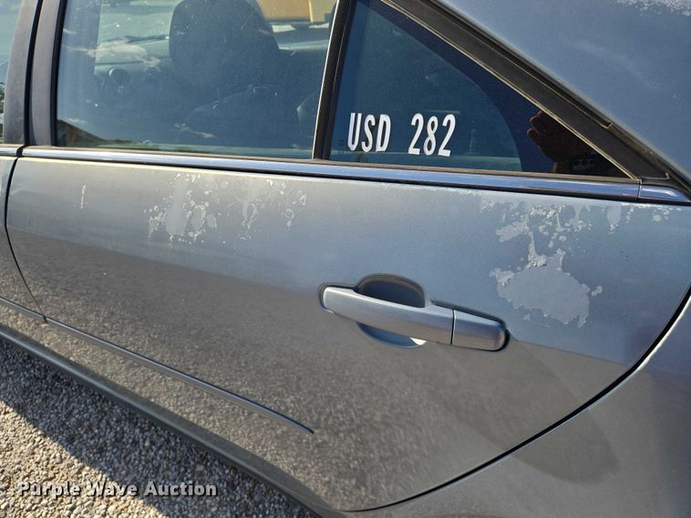 image for item EN8305 2007 Pontiac G6 