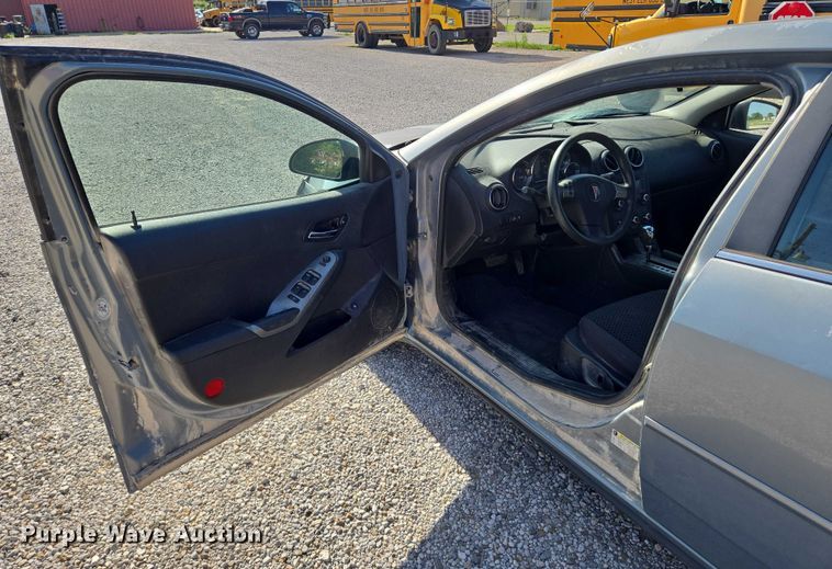 image for item EN8305 2007 Pontiac G6 