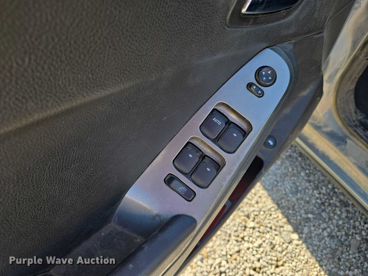 image for item EN8305 2007 Pontiac G6 