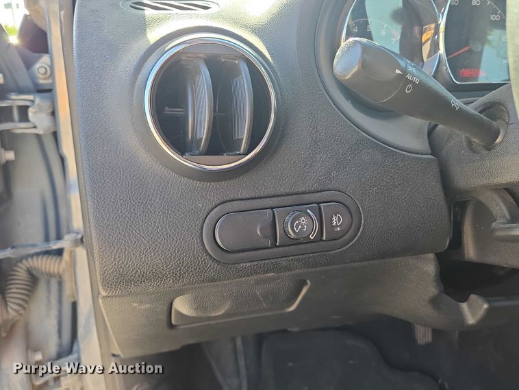 image for item EN8305 2007 Pontiac G6 