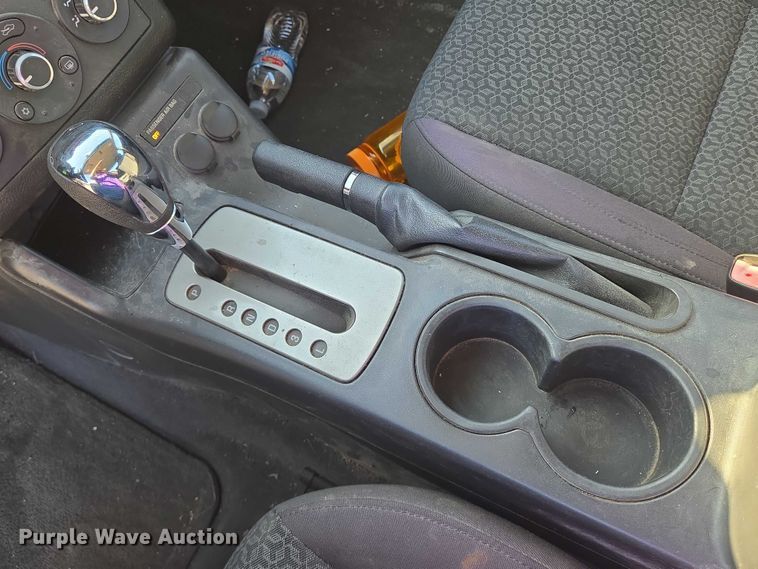 image for item EN8305 2007 Pontiac G6 