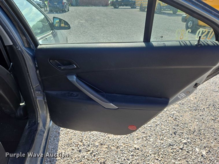 image for item EN8305 2007 Pontiac G6 