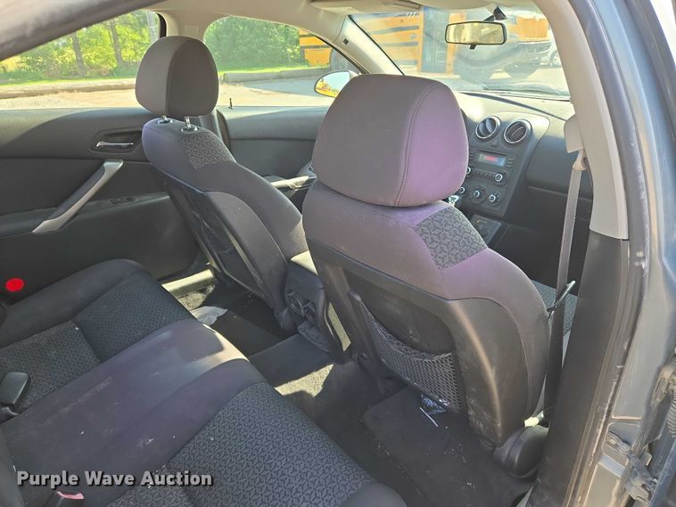 image for item EN8305 2007 Pontiac G6 