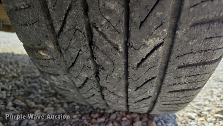 image for item EN8305 2007 Pontiac G6 