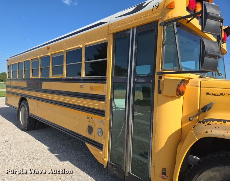 image for item EN8306 1999 Blue Bird school bus