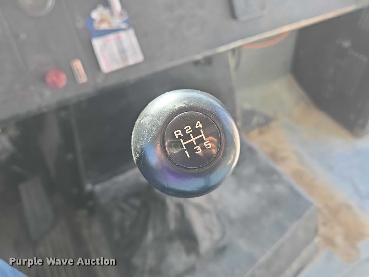 image for item EN8306 1999 Blue Bird school bus