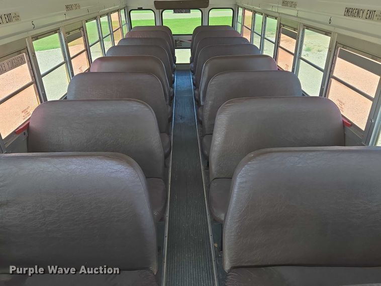 image for item EN8306 1999 Blue Bird school bus