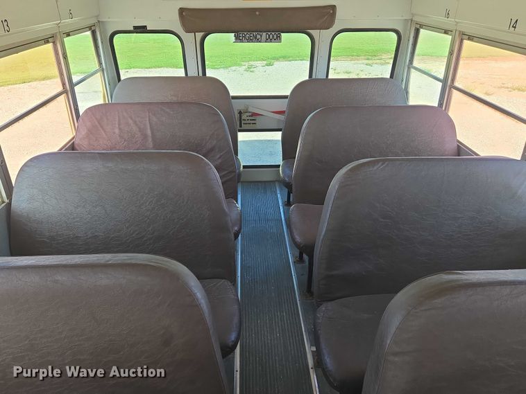 image for item EN8306 1999 Blue Bird school bus