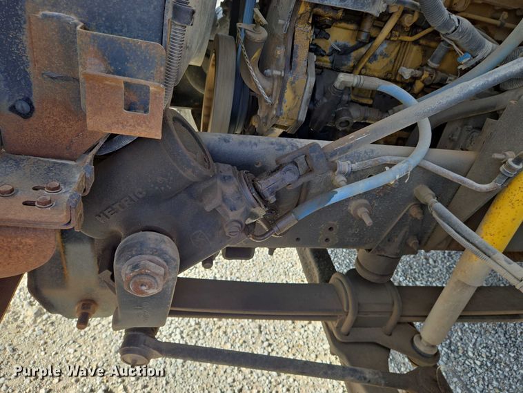 image for item EN8306 1999 Blue Bird school bus