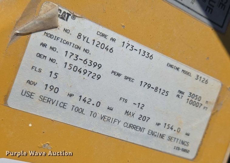 image for item EN8308 2000 Blue Bird school bus