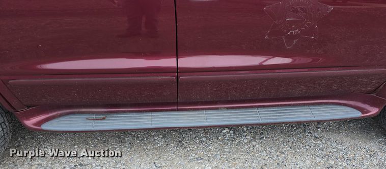 image for item EO1526 2003 Dodge Durango SLT SUV