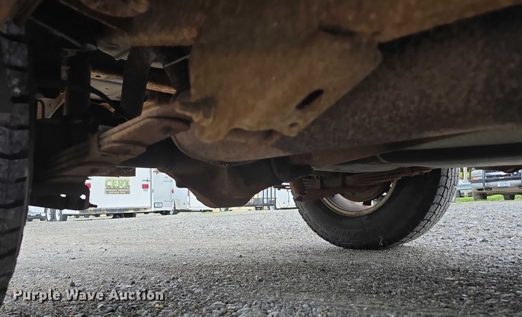 image for item EO1526 2003 Dodge Durango SLT SUV