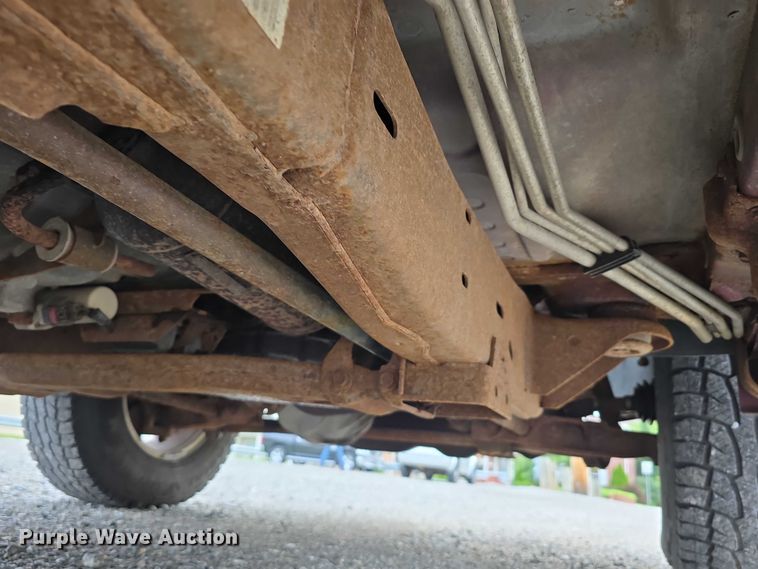 image for item EO1526 2003 Dodge Durango SLT SUV