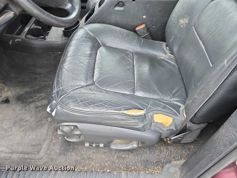 image for item EO1526 2003 Dodge Durango SLT SUV