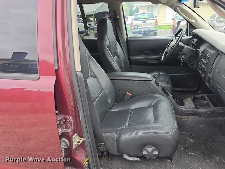 image for item EO1526 2003 Dodge Durango SLT SUV