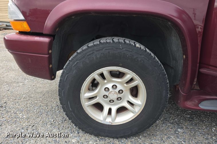 image for item EO1526 2003 Dodge Durango SLT SUV