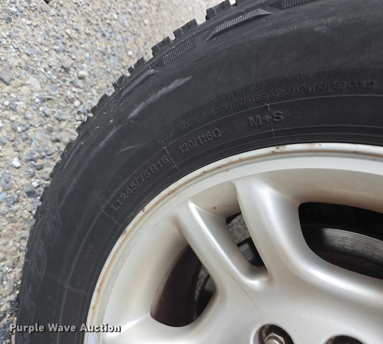 image for item EO1526 2003 Dodge Durango SLT SUV