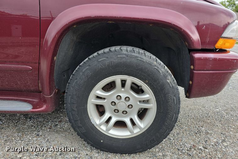 image for item EO1526 2003 Dodge Durango SLT SUV