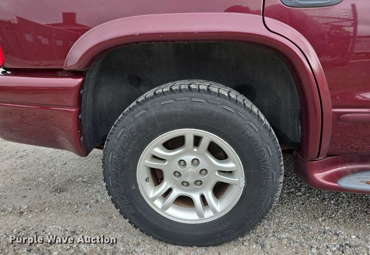 image for item EO1526 2003 Dodge Durango SLT SUV