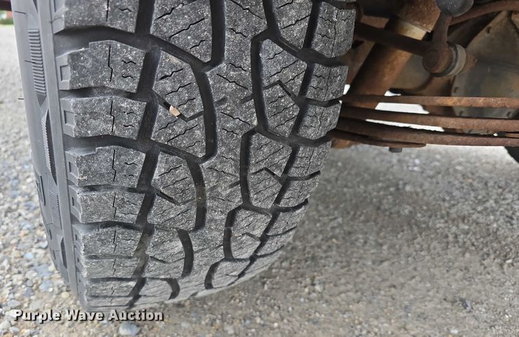 image for item EO1526 2003 Dodge Durango SLT SUV