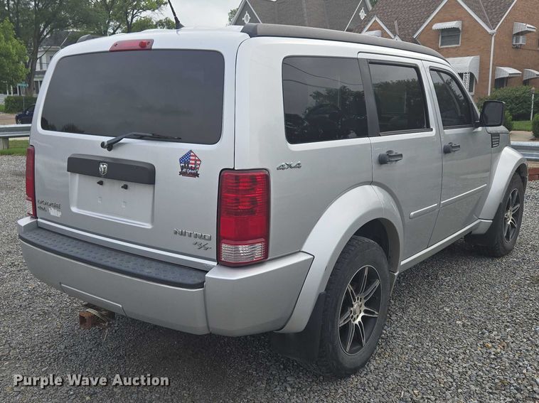 image for item EO1527 2011 Dodge Nitro Heat SUV