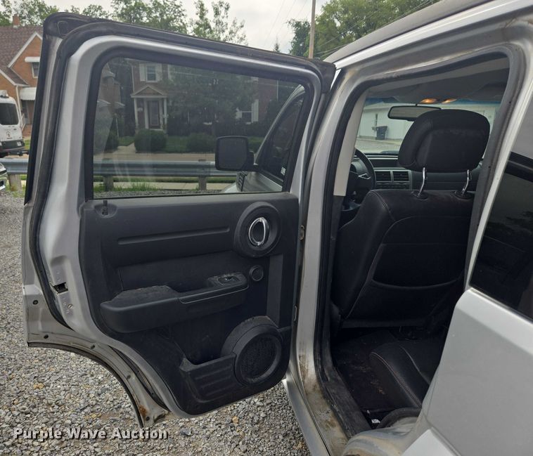 image for item EO1527 2011 Dodge Nitro Heat SUV