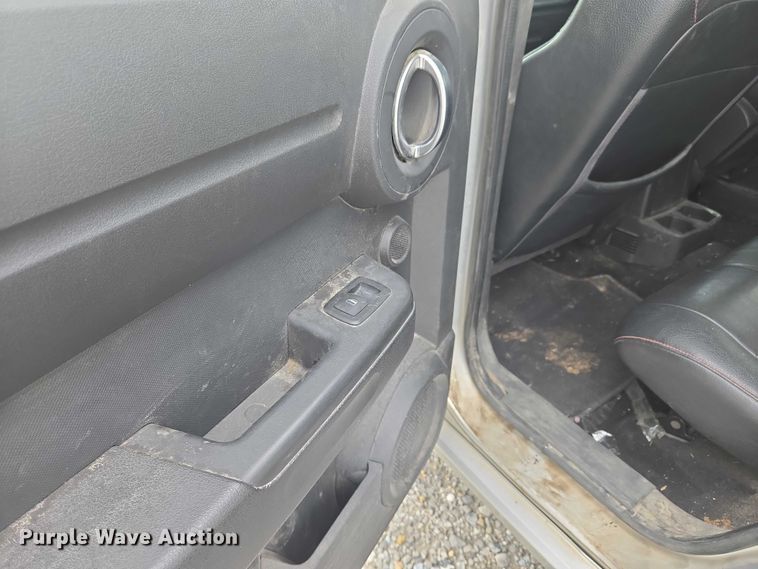 image for item EO1527 2011 Dodge Nitro Heat SUV