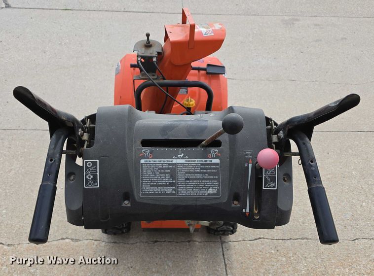 image for item EO1530 Husqvarna 5524STE snow blower