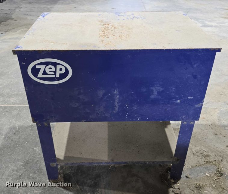 image for item EO1535 Shop equipment