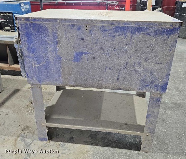 image for item EO1535 Shop equipment