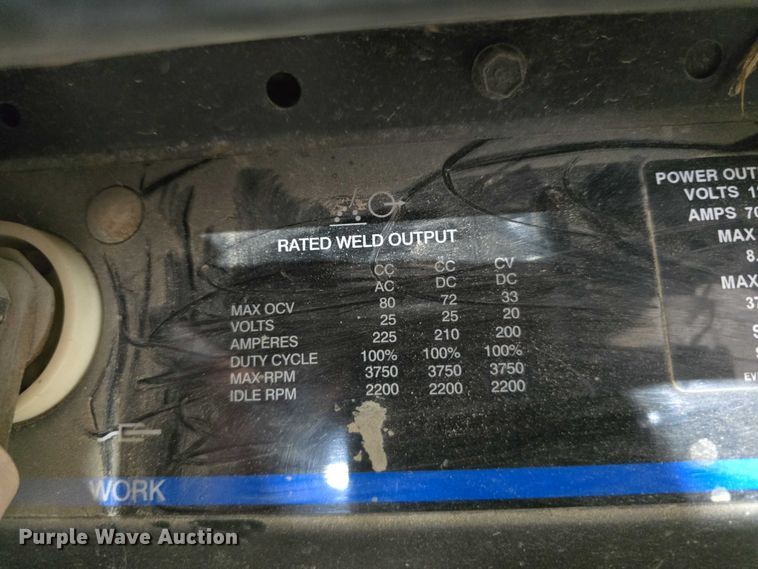 image for item EO1536 Miller Bobcat 235 welder/generator