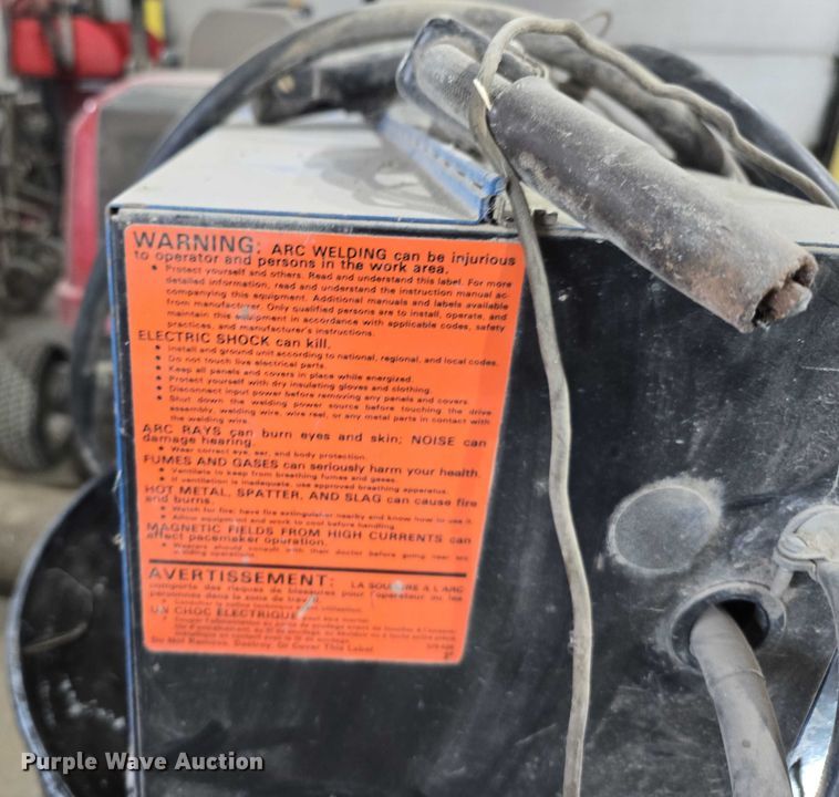 image for item EO1536 Miller Bobcat 235 welder/generator