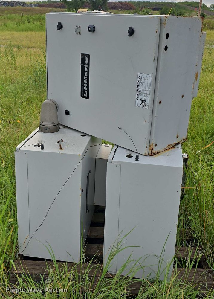 image for item EO1537 Gate openers