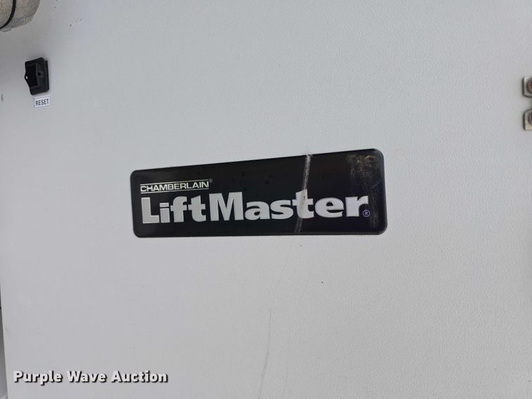 image for item EO1537 Gate openers