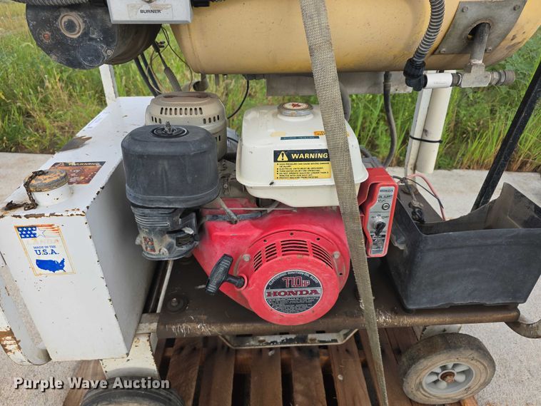 image for item EO1538 Landa PGHW4-20321E hot pressure washer