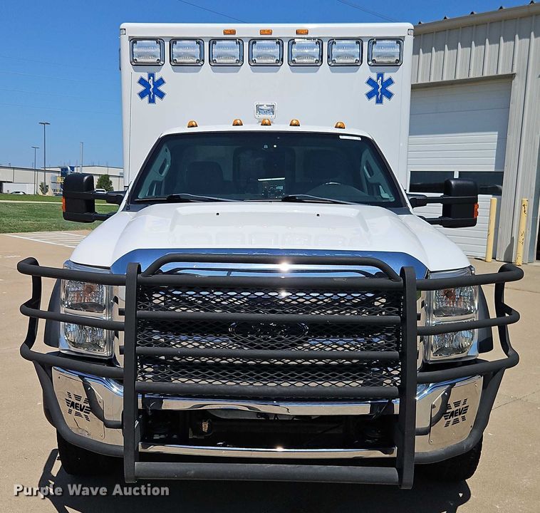 image for item EO4584 2014 Ford F550 ambulance