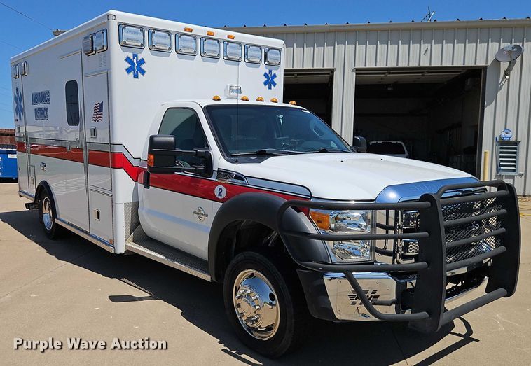 image for item EO4584 2014 Ford F550 ambulance
