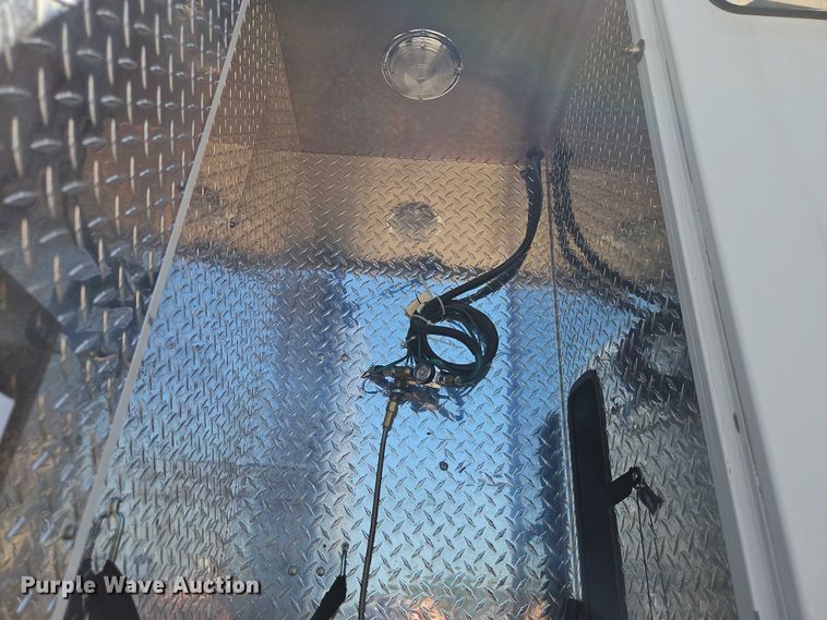 image for item EO4584 2014 Ford F550 ambulance